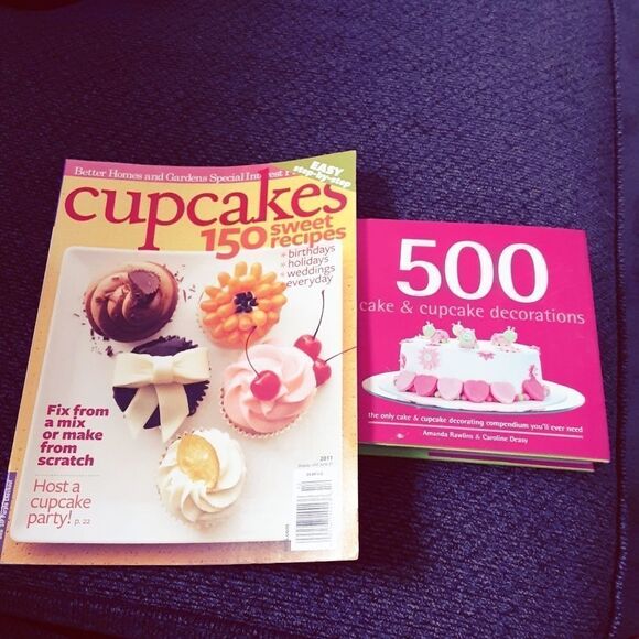 Cupcake Cookbooks! Set of two one hardbd one soft - Picture 1 of 4